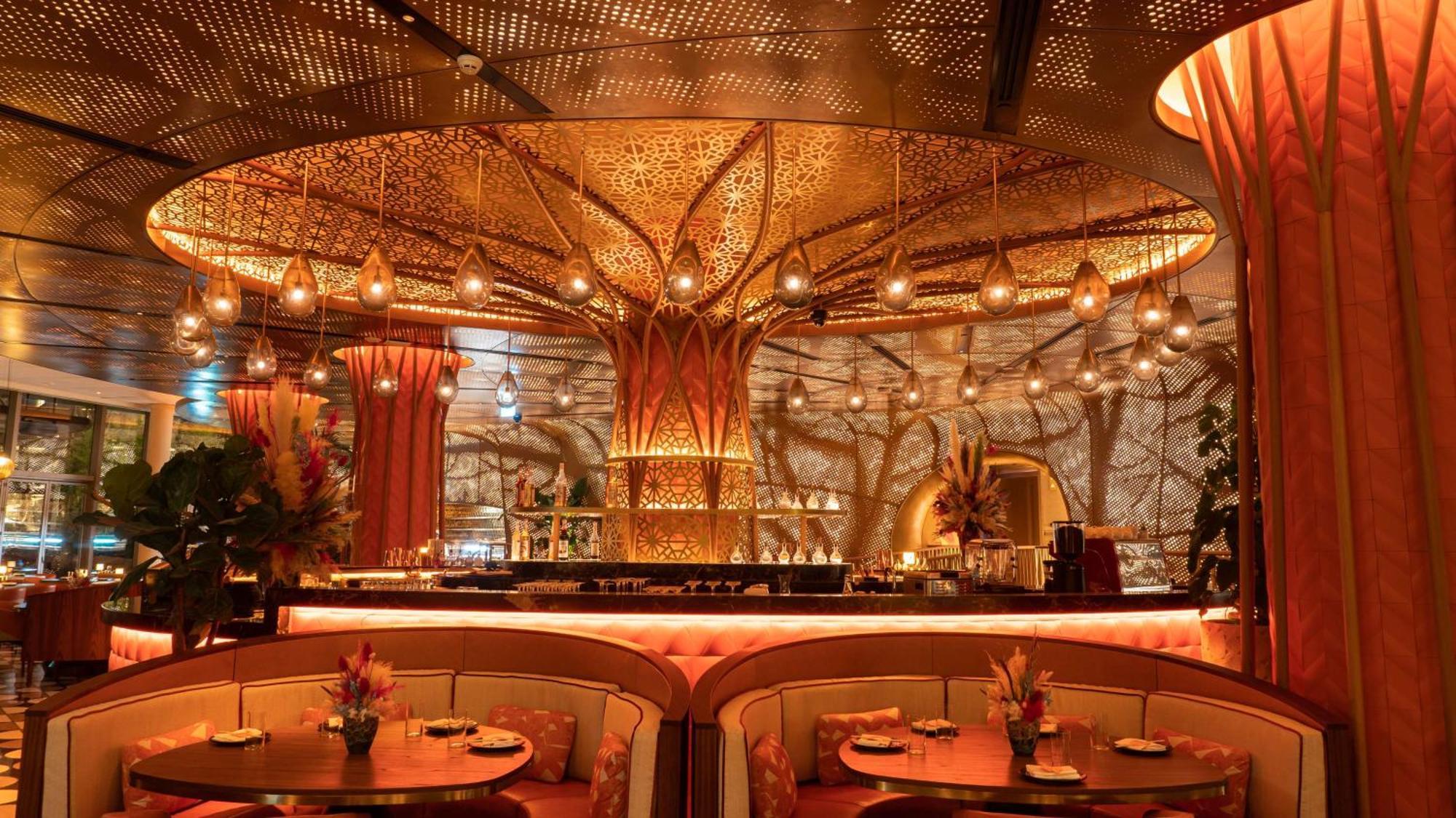 Waldorf Astoria Doha Lusail Luaran gambar Interior of the restaurant